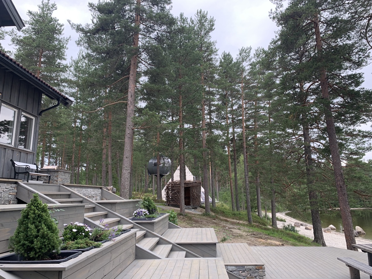 NORD skinnesmoen leie strand skog lavvo tretopphytte 